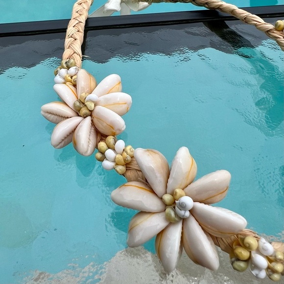 Hawaiian Shell Flower Choker Necklace and Bracelet Aloha Tropical Vacay Cruise - Picture 6 of 6